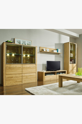 Modern tölgyfa nappali szekrénysor vitrines szekrénnyel és TV komóddal